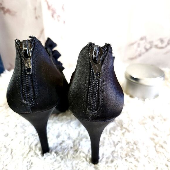 Jacqueline Ferrar stiletto shootie with zip back - Picture 6 of 6